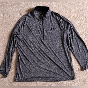 Under Armour men’s loose fit heat gear long sleeve pull over.